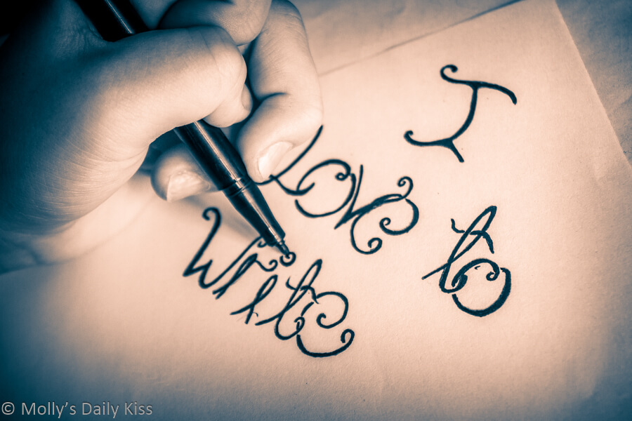 A picture of a hand writing